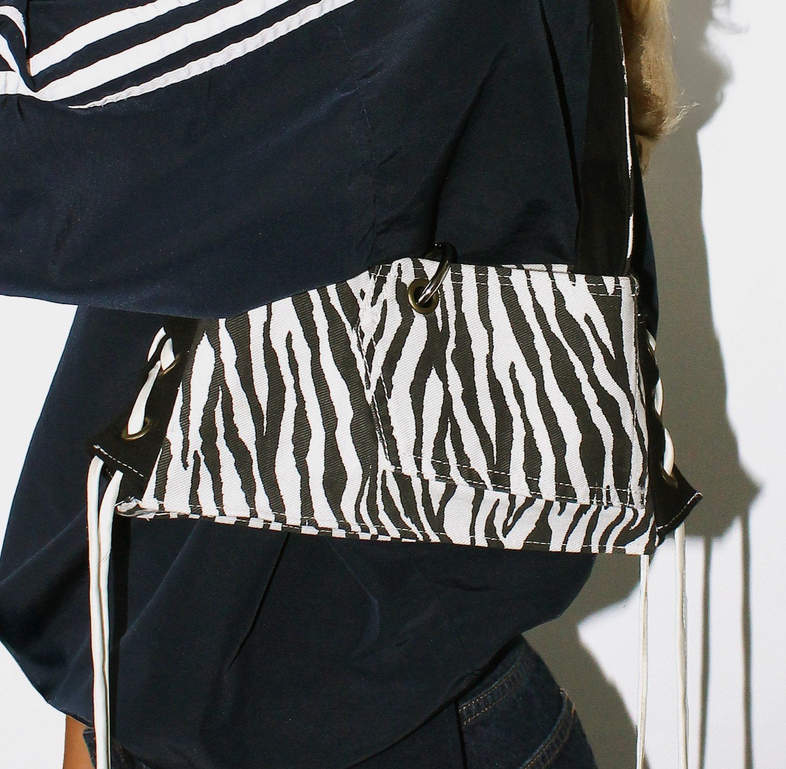 ✦ laced [zebra] - Image 1