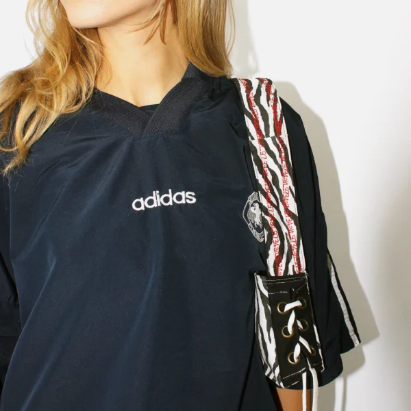 ✦ laced [zebra] - Image 3